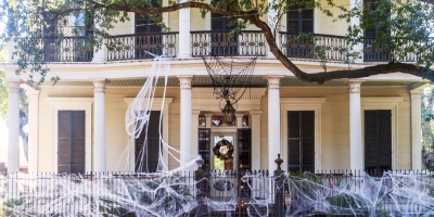 Mansion decorated for Halloween | River City Landscaping